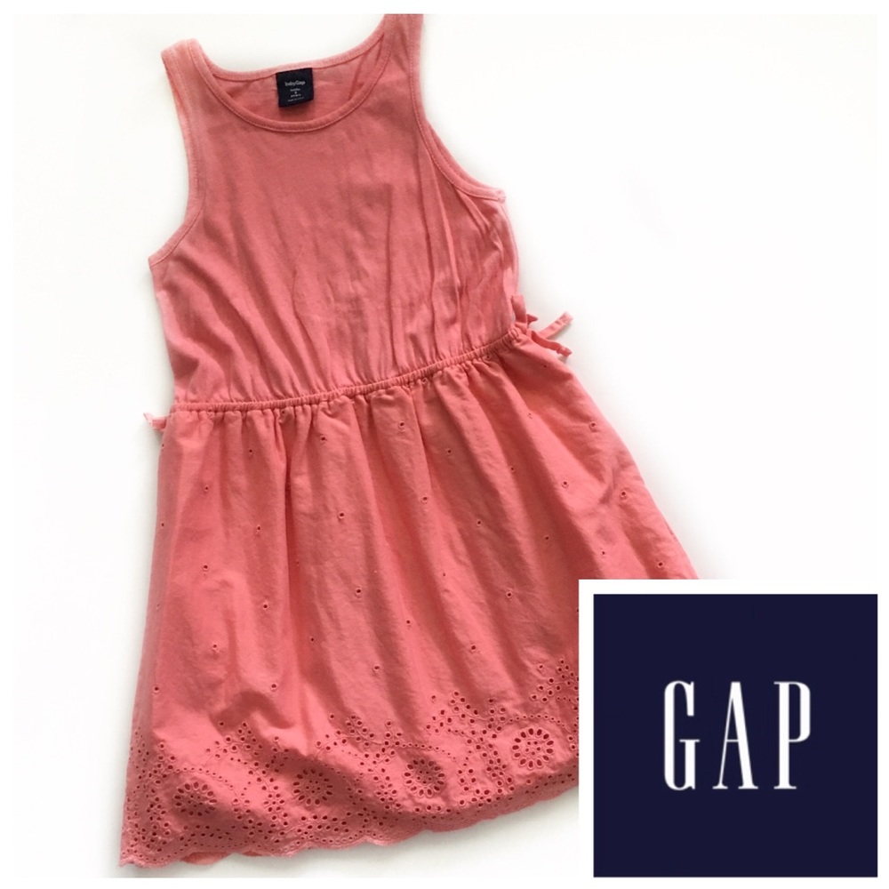 🔴CLEARANCE🔴GAP Eyelet Sundress